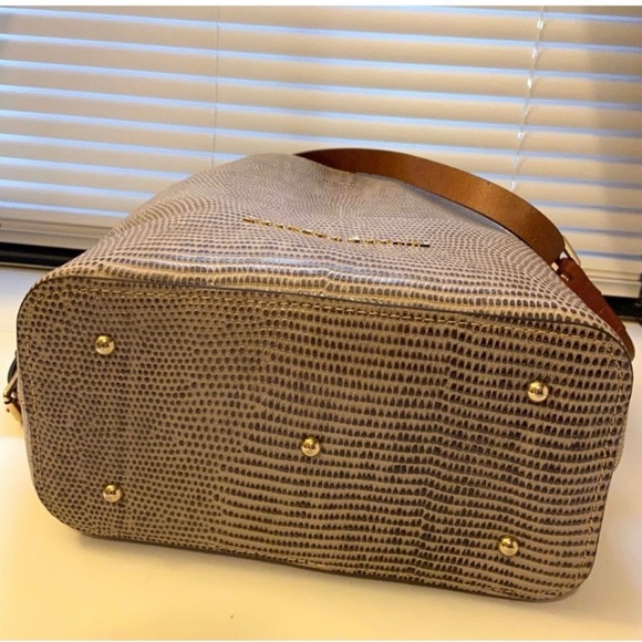 Dooney & Bourke Barlow Taupe Bucket Bag Tote - Picture 9 of 14